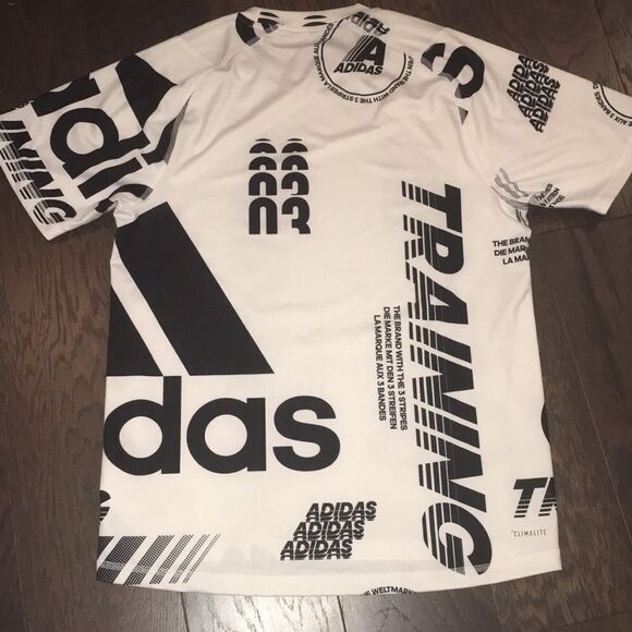 White & Black 03 Adidas graffiti Training basketball climalite poly t shirt S 🏀 - Picture 3 of 3